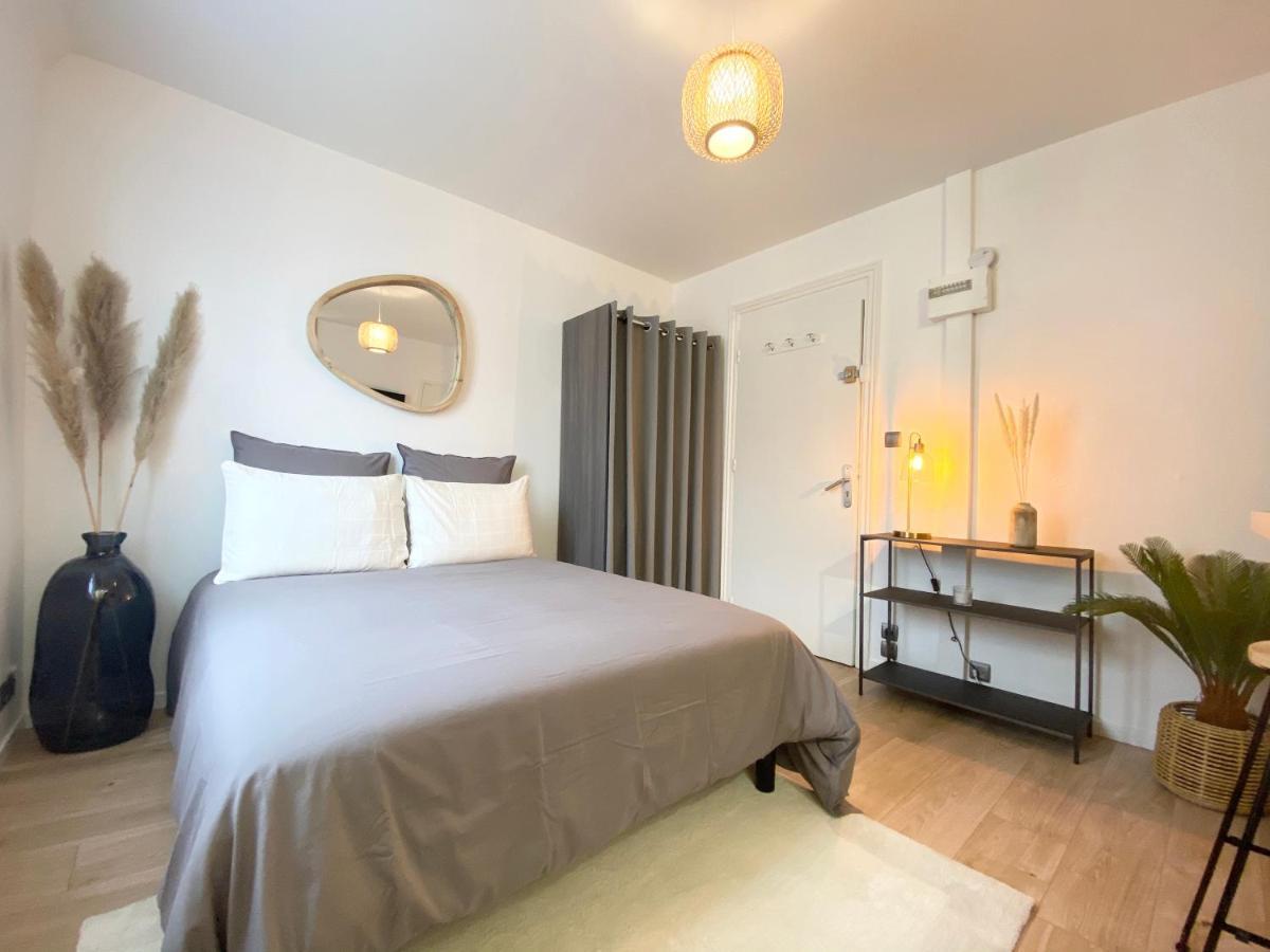 Le Gentilhomme - Studio - Entree Autonome - Plein Centre Historique Quimper Luaran gambar